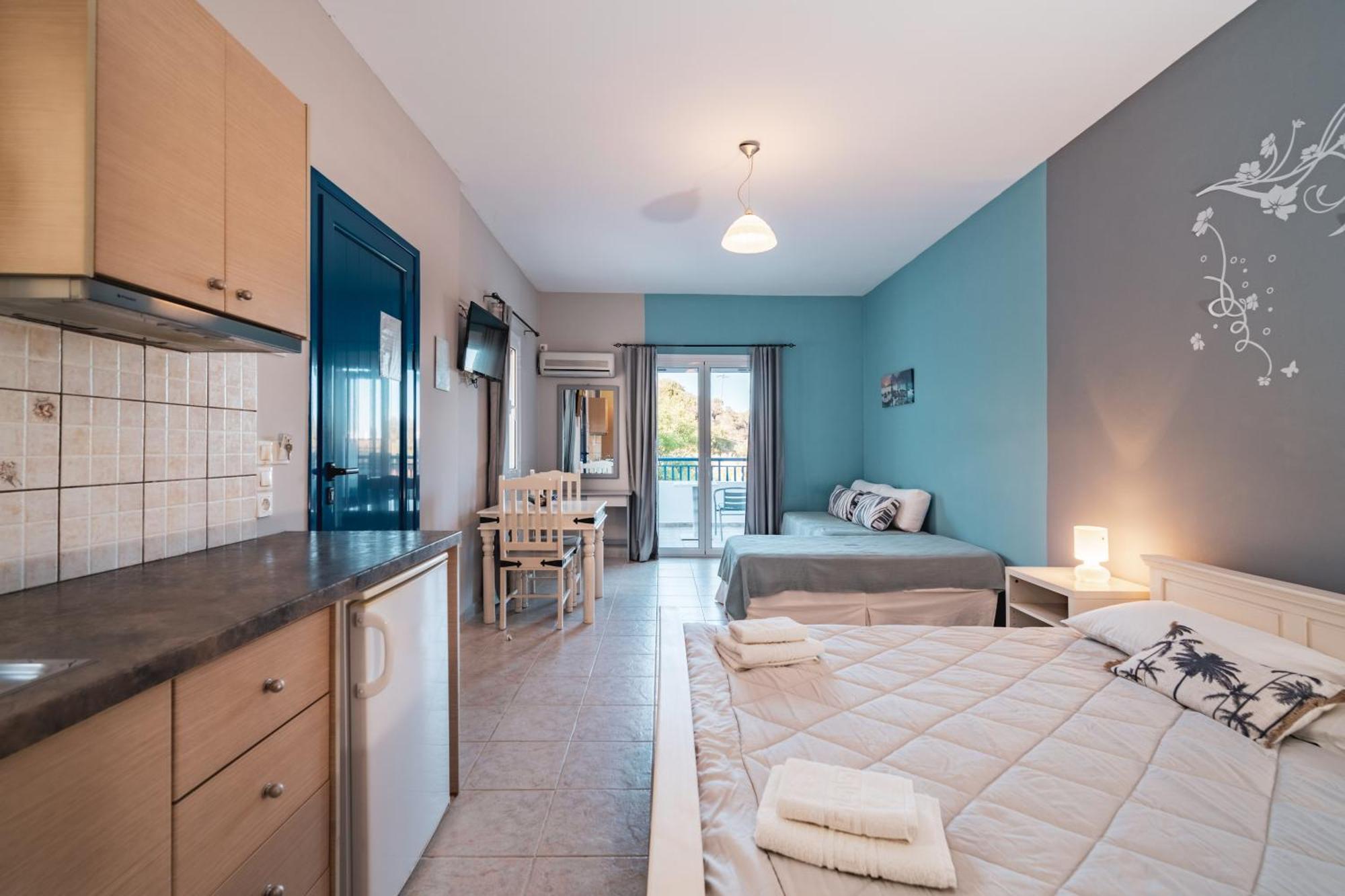 Philyra Appartments Agia Pelagia  Rum bild